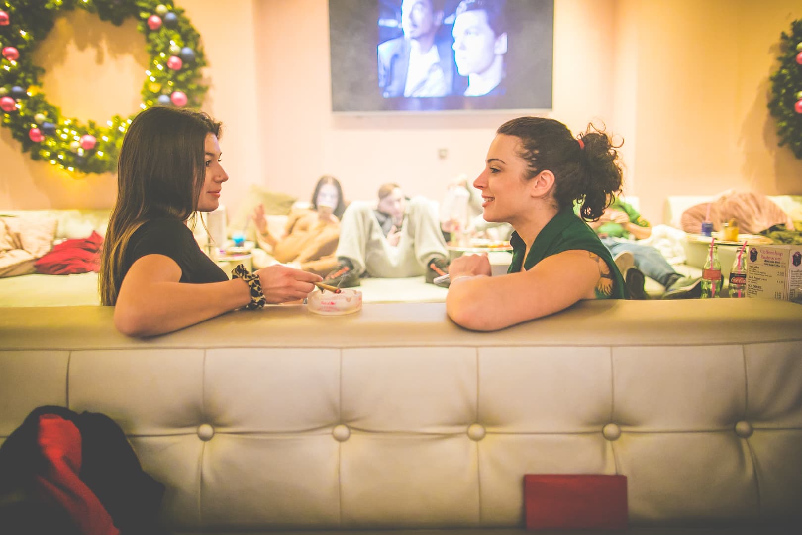 The inside of Prix d'Ami